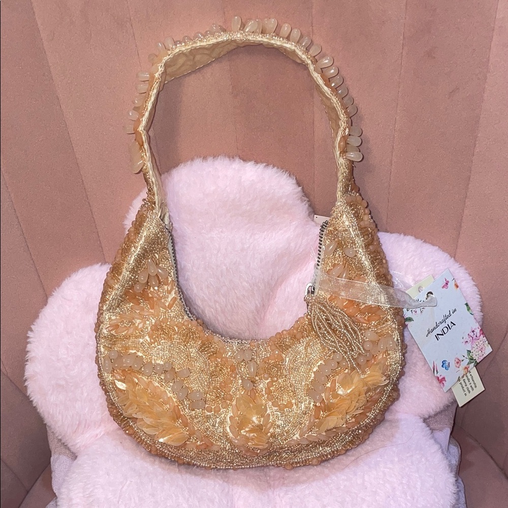 Viral elegant peach/orange handmade beaded mini bag NWT